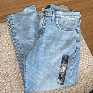 J Crew Essential Straight Jeans Size 31